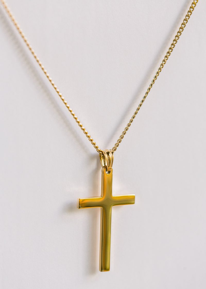 Cross Pendant Necklace With Cuban Link Chain